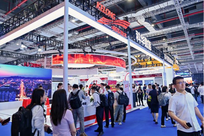 半固态、千安时、构网型PCS扎堆！六月储能新品集体“开卷”(图23)