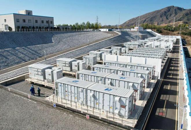 产业与市场丨新型储能产业“加速跑”(图1)