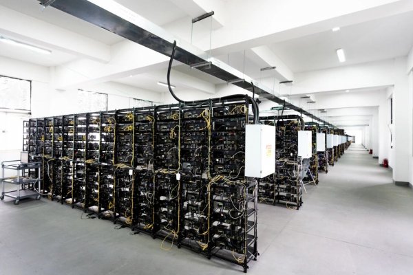 变压器火了！三变、金盘等股票逆市飘红 业内：数据中心和储能需求爆发(图1)